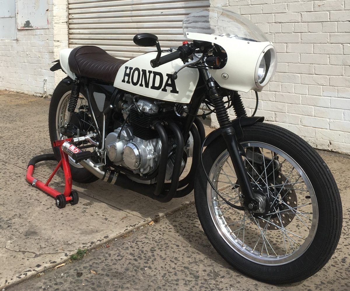 Wayne Hawes White Lightning Honda CB400F