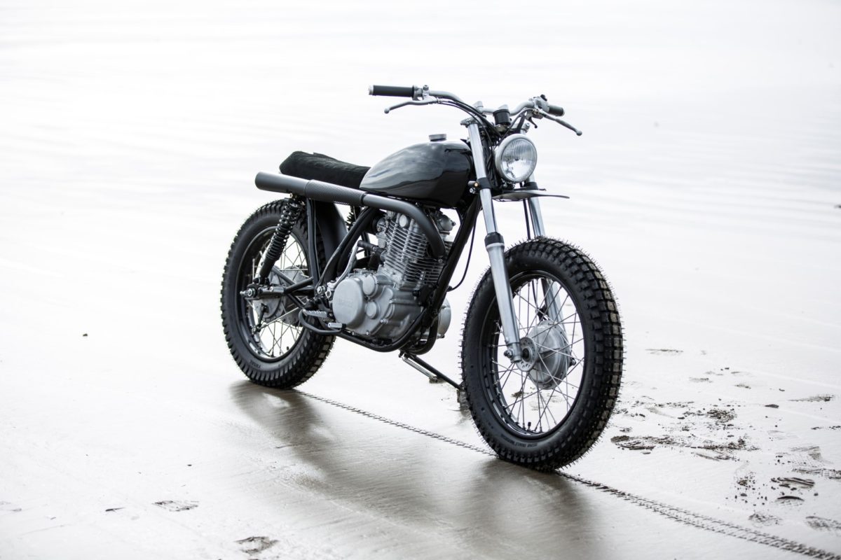 Auto Fabrica Type 7D Yamaha SR500