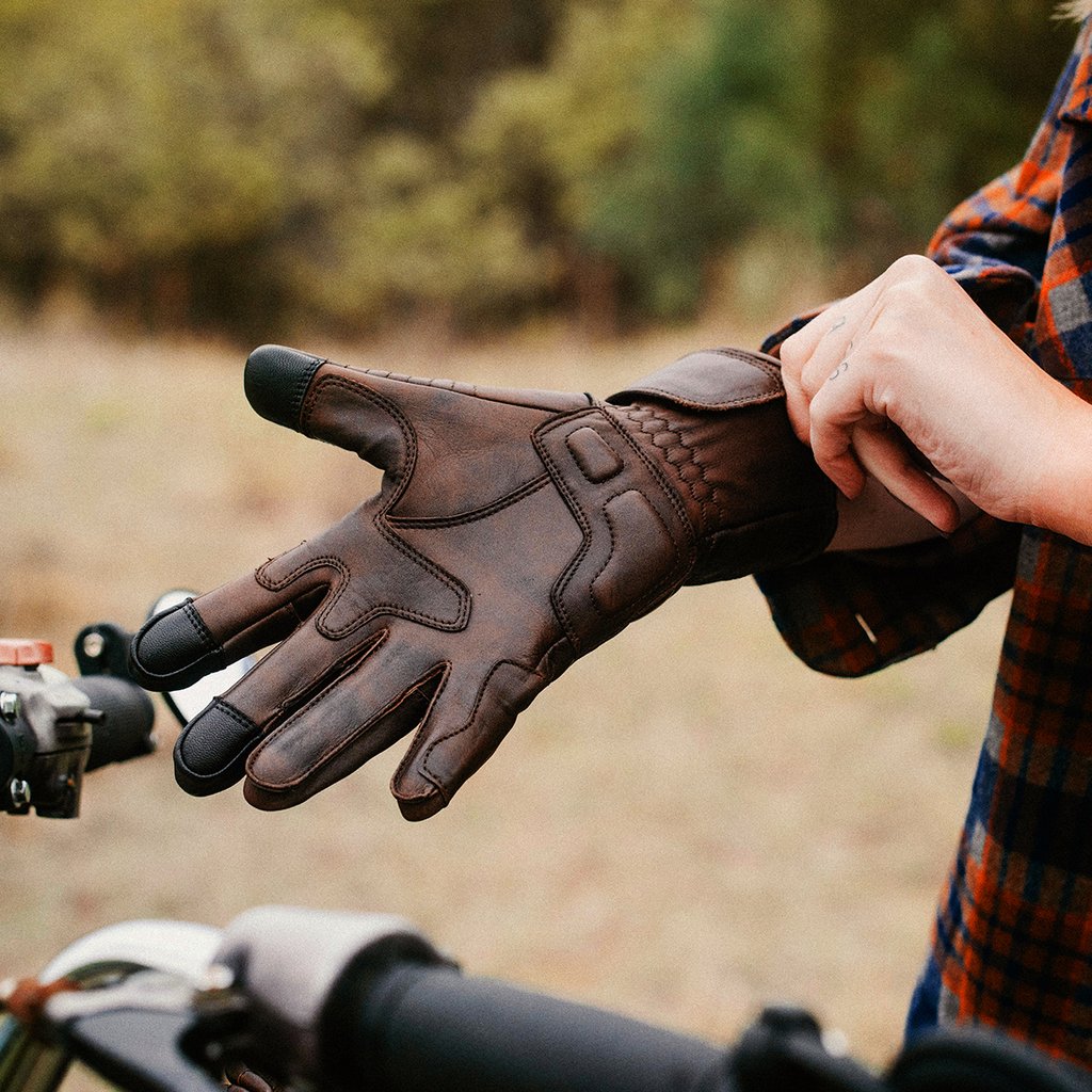 15 Best Cafe Racer Gloves