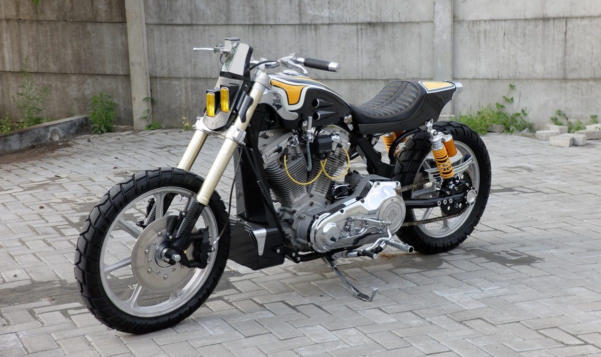 Dyna Street Tracker by Robot Motorwork