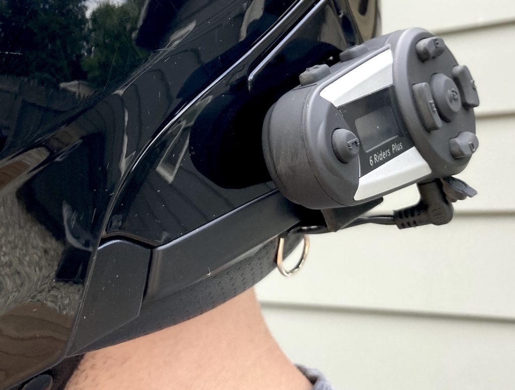 Fodsports V6 Plus Bluetooth Headset intercom close up outside