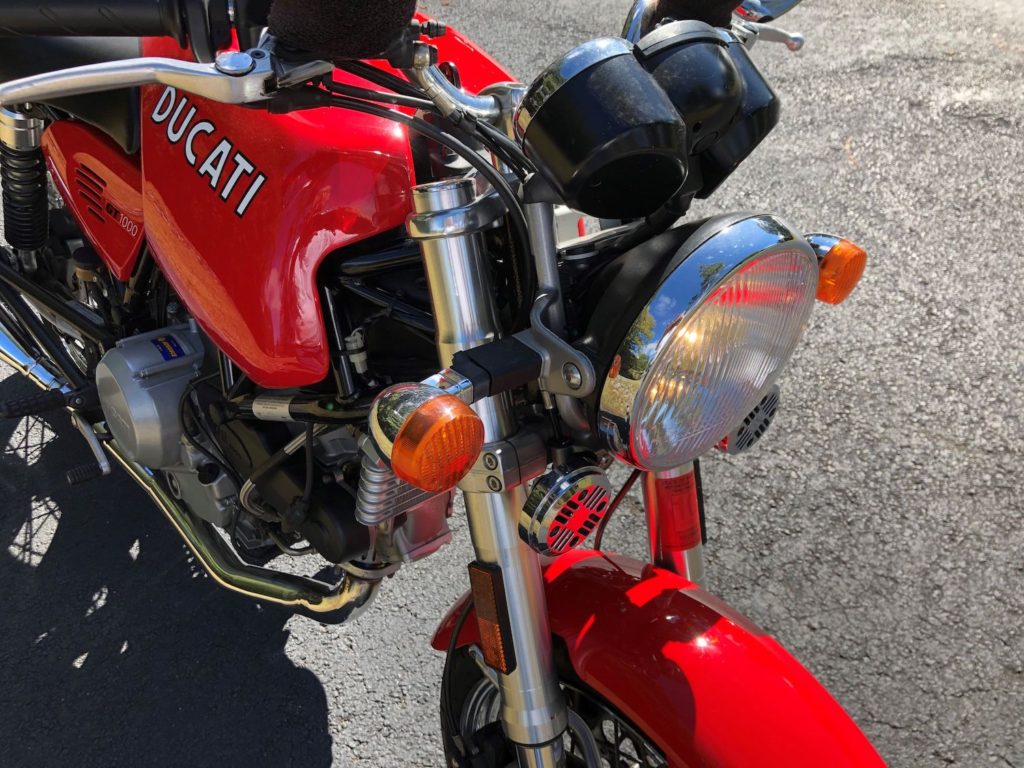2010 ducati sport classic GT1000
