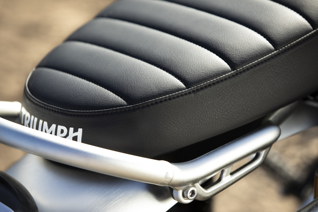 Triumph Scrambler 1200 XE close up