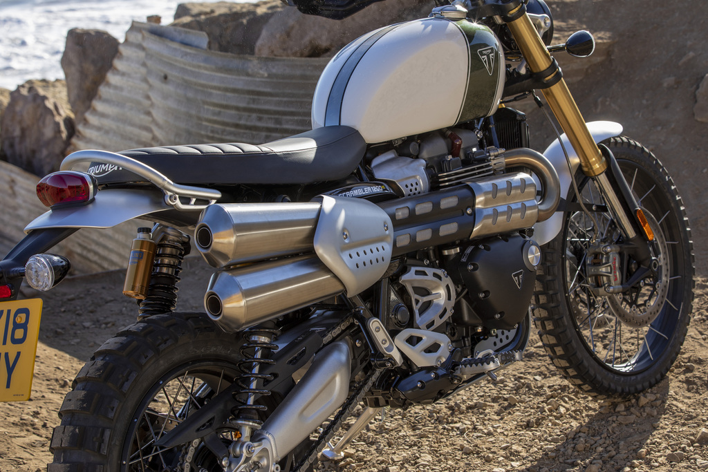 Triumph Scrambler 1200 XE close up