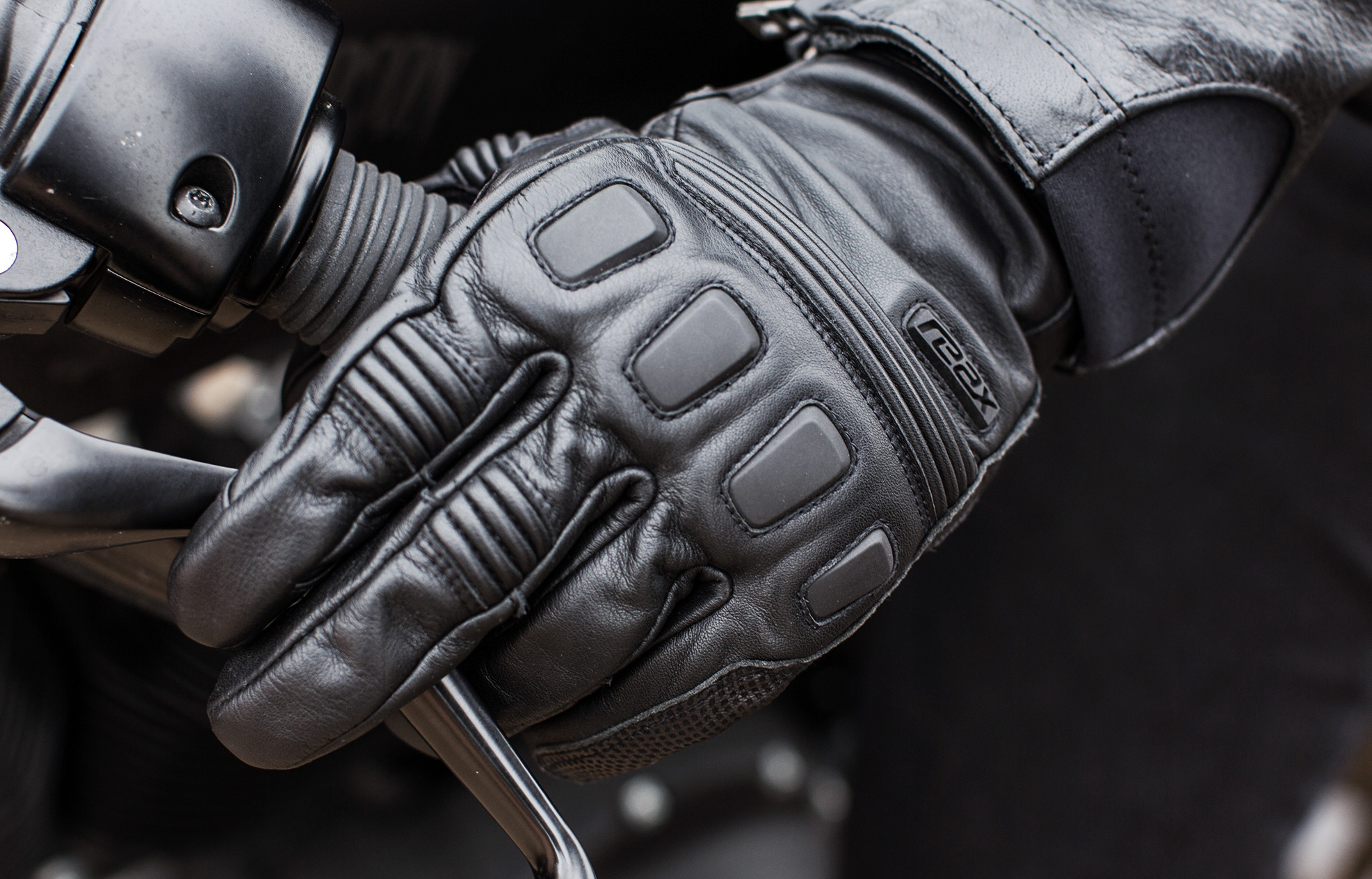 Reax Tasker motorcycle Gloves