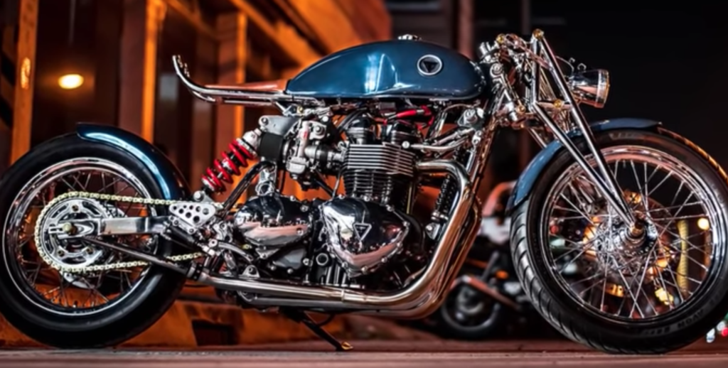 Triumph Bonneville 900 Cafe Racer by Pi Customs 1