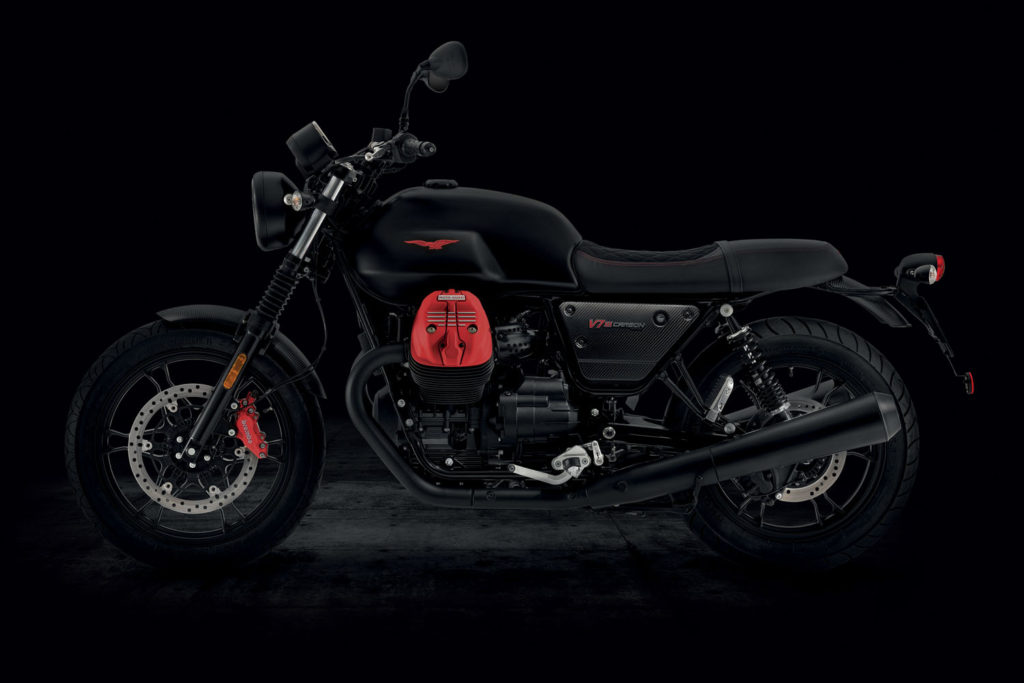 Moto Guzzi V7 III Carbon