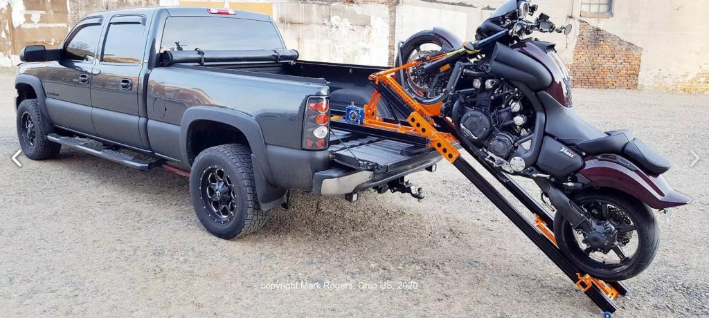 self-loading motorcycle loader
