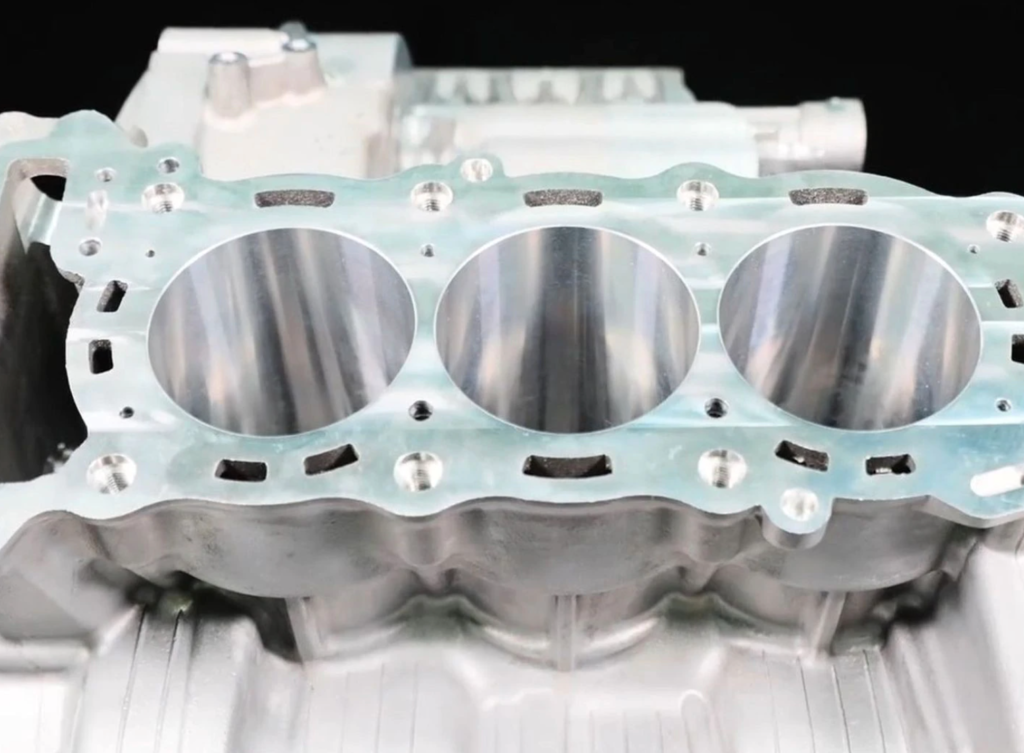 Zontes Triple engine casing