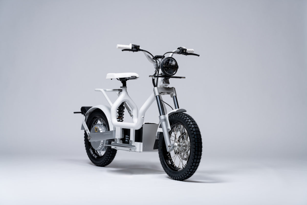 Cake Reveals a New Bike, the Makka