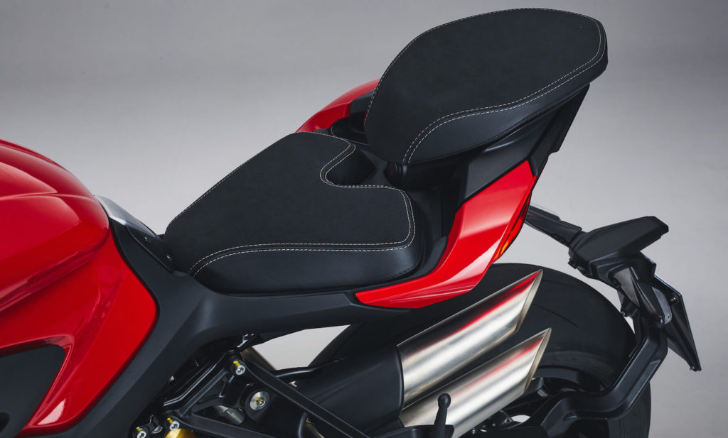 MV Agusta Brutale 1000 RS seat