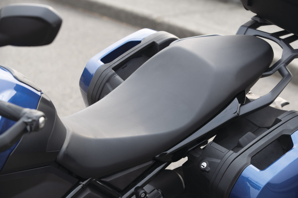 2022 Triumph Tiger Sport 660 seat