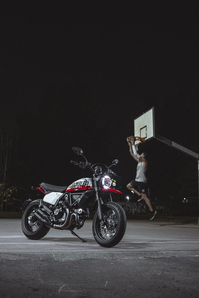 Ducati Scrambler Urban Motard