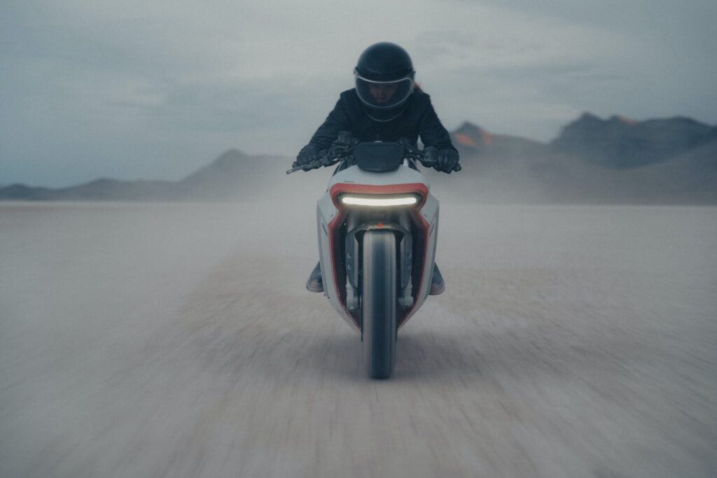 Zero Motorcycles presents the SR-X, the latest creation from Huge Design