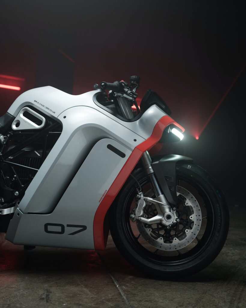 Zero Motorcycles presents the SR-X, the latest creation from Huge Design