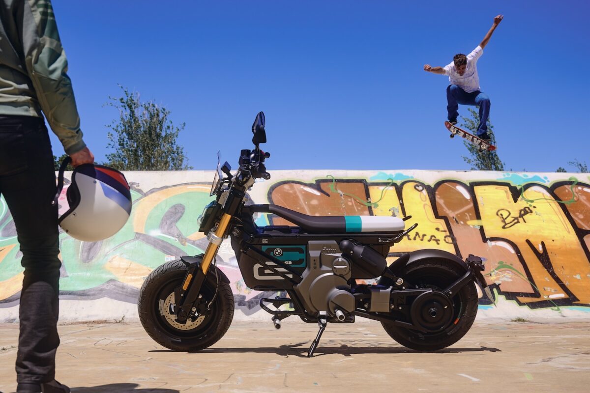 BMW CE 02: What Reviewers Are Saying