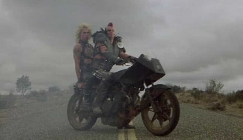 Custom Kawasaki KZ1000 in Mad Max: The Road Warrior