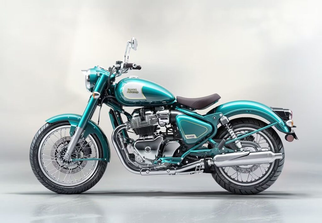 Check Out the 2025 Royal Enfield Classic 650 2