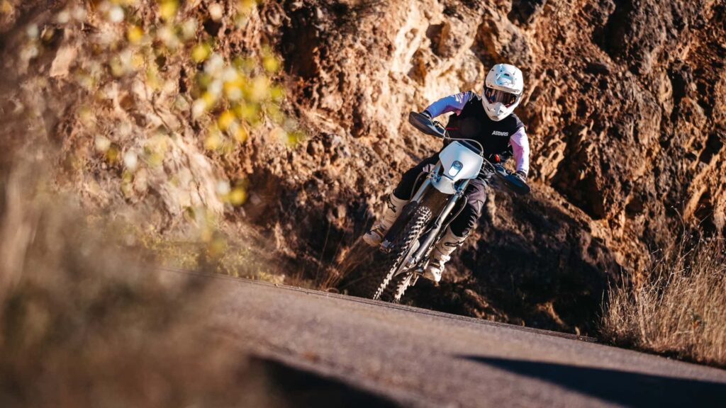 Stark Varg EX riding on a road. 