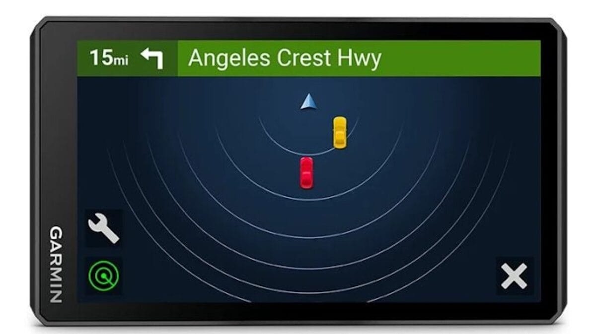 Garmin zūmo R1 Radar: A Blind Spot Safety System for Motorcyclists