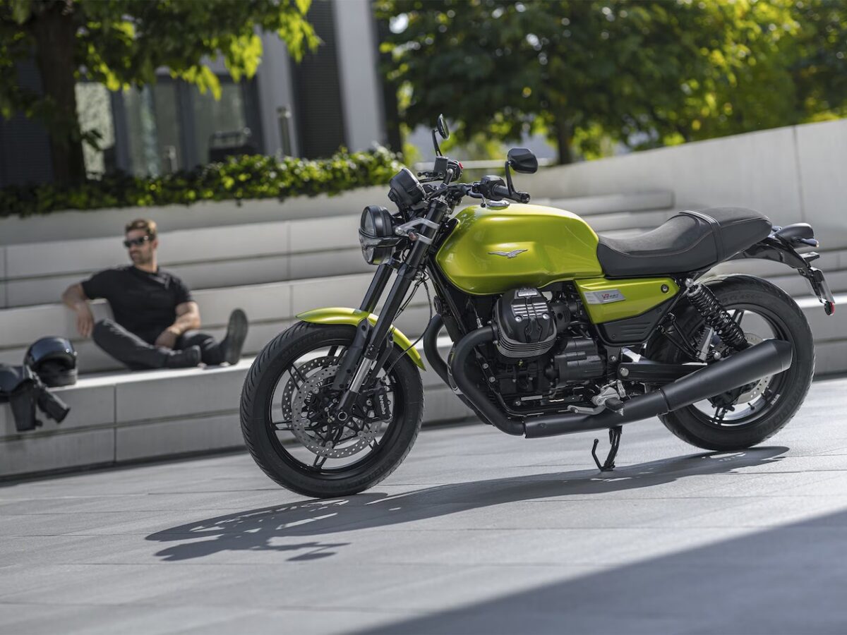 2025 Moto Guzzi V7 Sport: 5 Things You Should Know