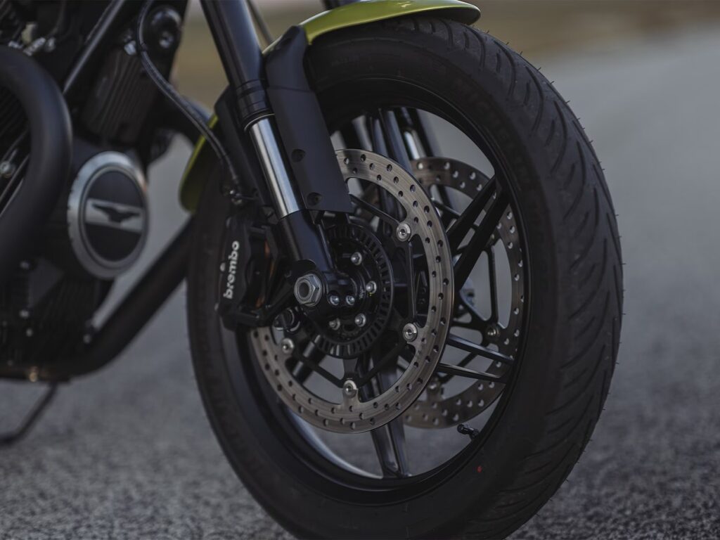 2025 Moto Guzzi V7 sport front wheel and brake