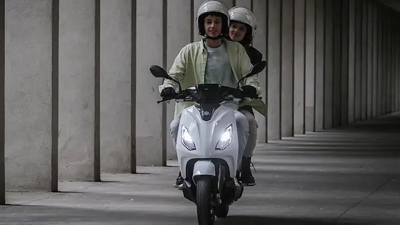 Piaggio premium scooters