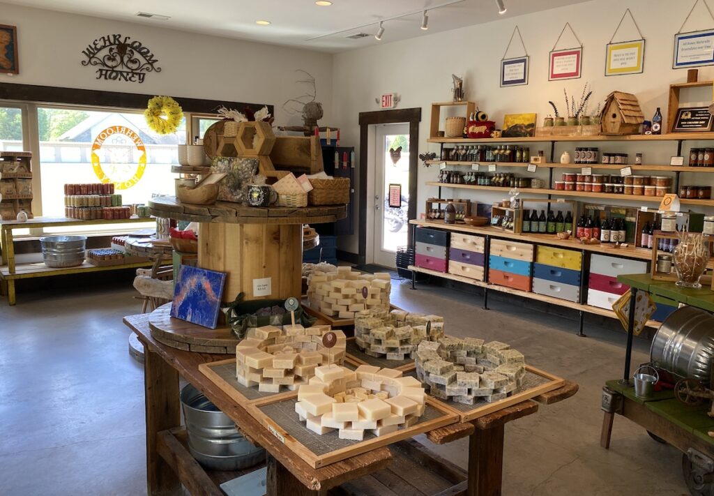Wehrloom honey shop in Robbinsville North Carolina