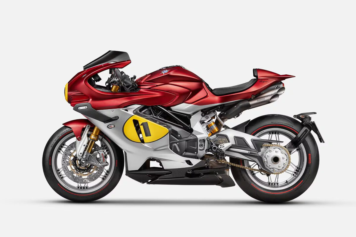 Feast Your Eyes on the MV Agusta Superveloce 1000 Ago
