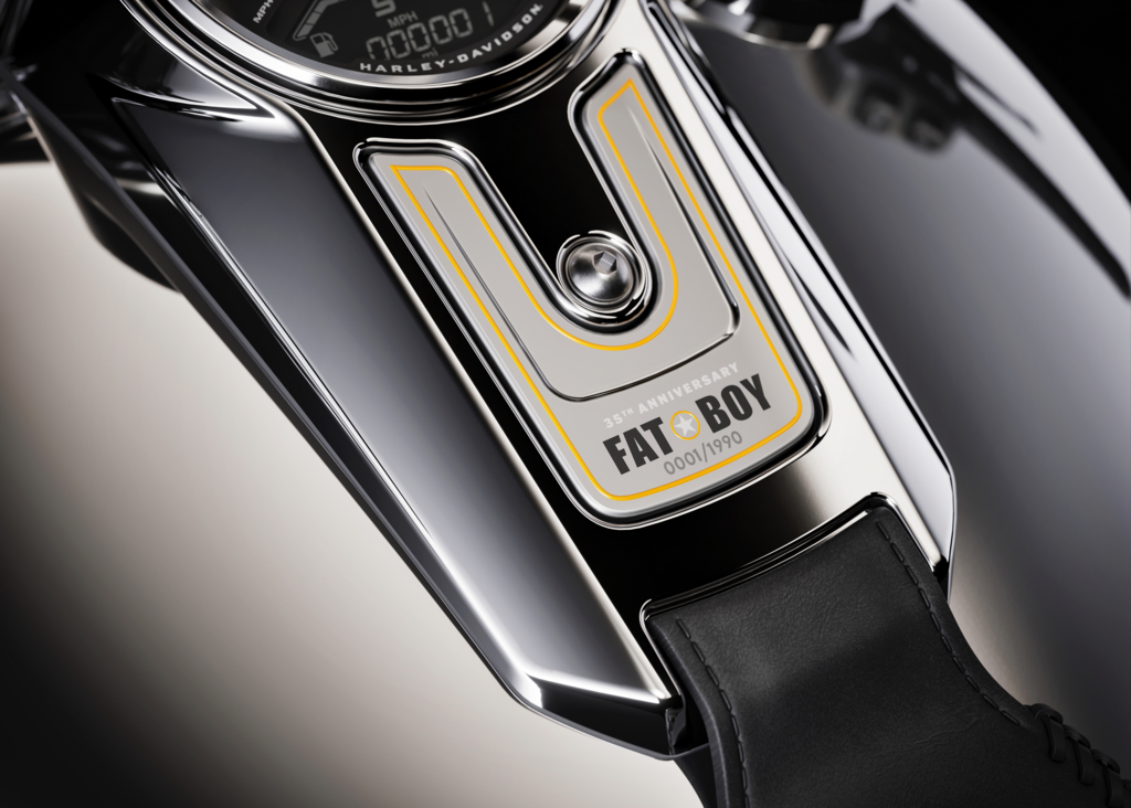 2025 Harley-Davidson Fat Boy Gray Ghost Fat Boy Emblem