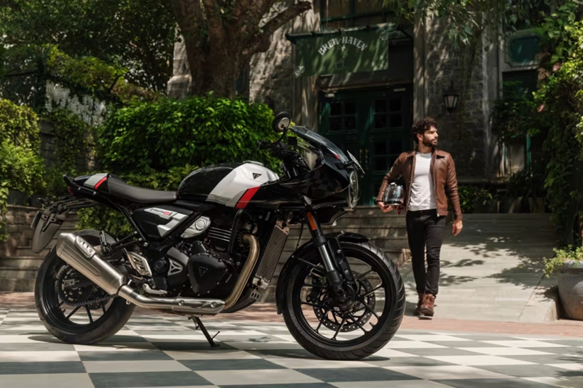 The Triumph Thruxton 400 Launches in India