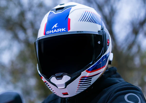 full-face motorcycle helmet