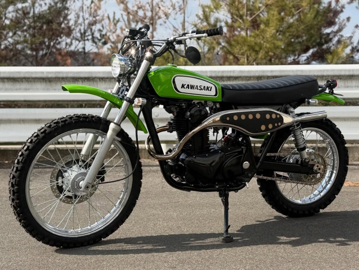 Custom Kawasaki 250TR by OA 100 Project
