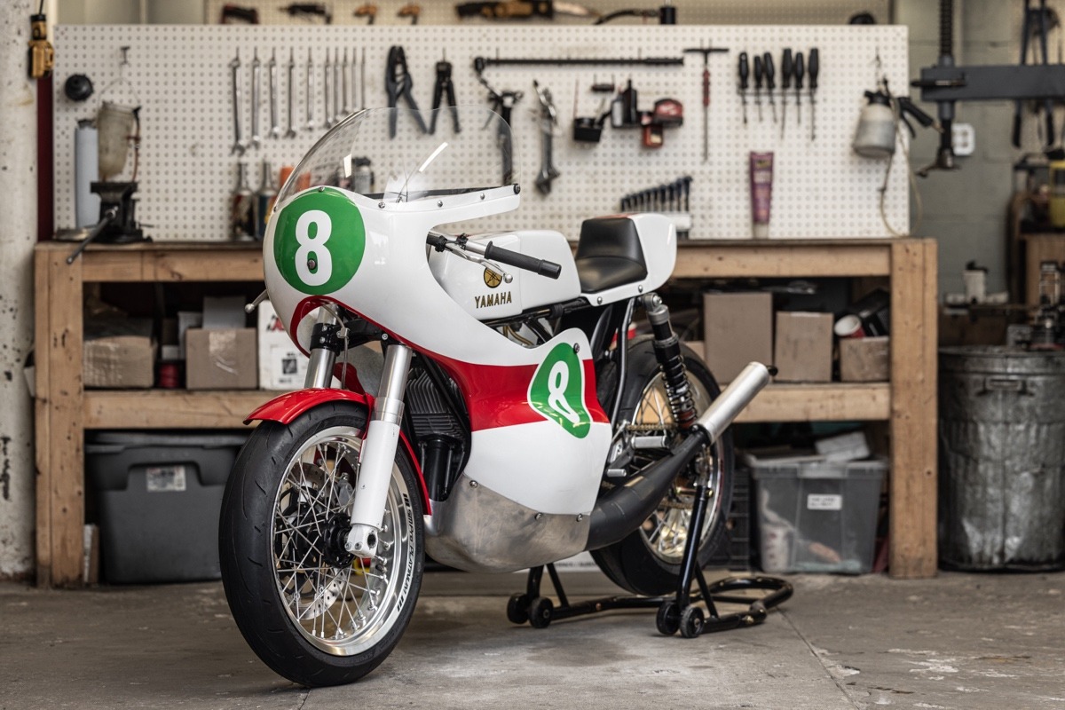 Custom Yamaha RD256 Tribute by Big Dream Motorcycles