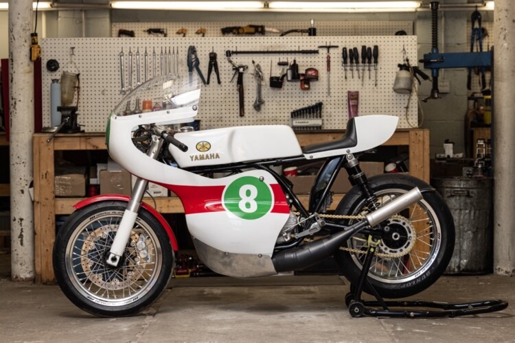 Custom Yamaha RD256 Tribute by Big Dream Motorcycles 1
