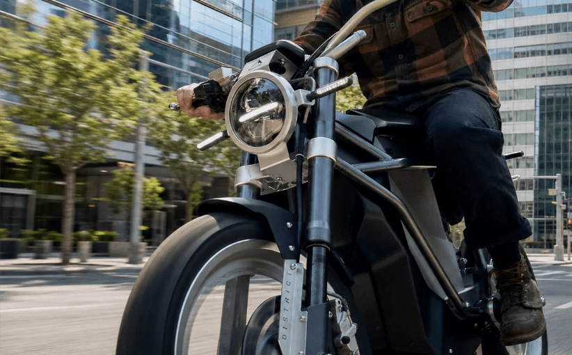The 2026 Best Electric Commuter Motorcycles: Can-Am, LiveWire, Zero, and Land Moto