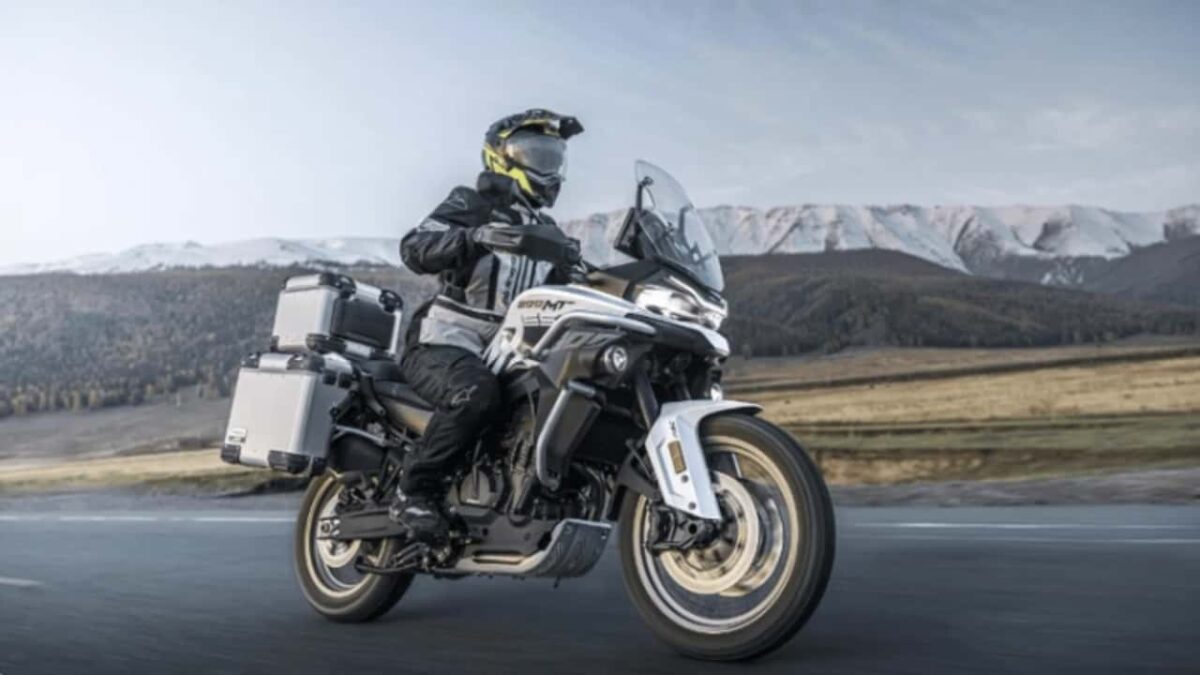 Could the CFMoto 800MT-ES Dethrone Premium Adventure Tourers? 1
