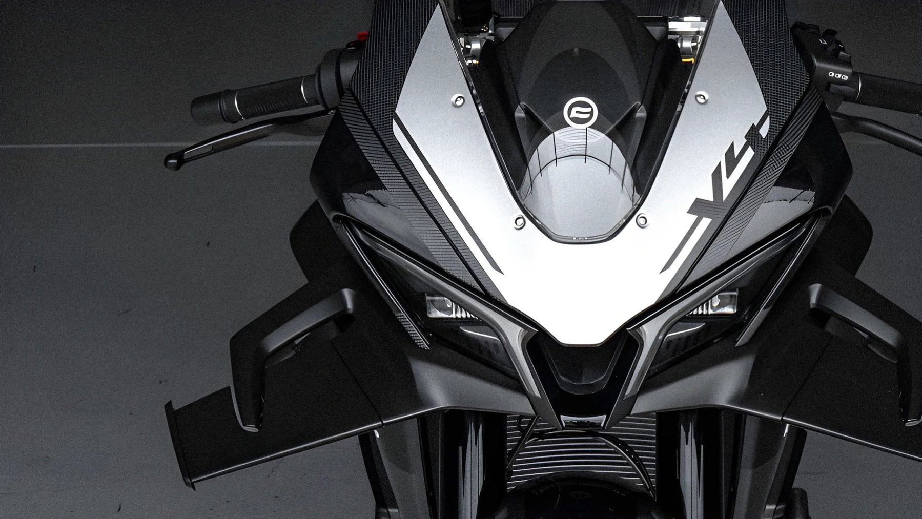 CFMoto V4SR-RR superbike prototype undergoing testing