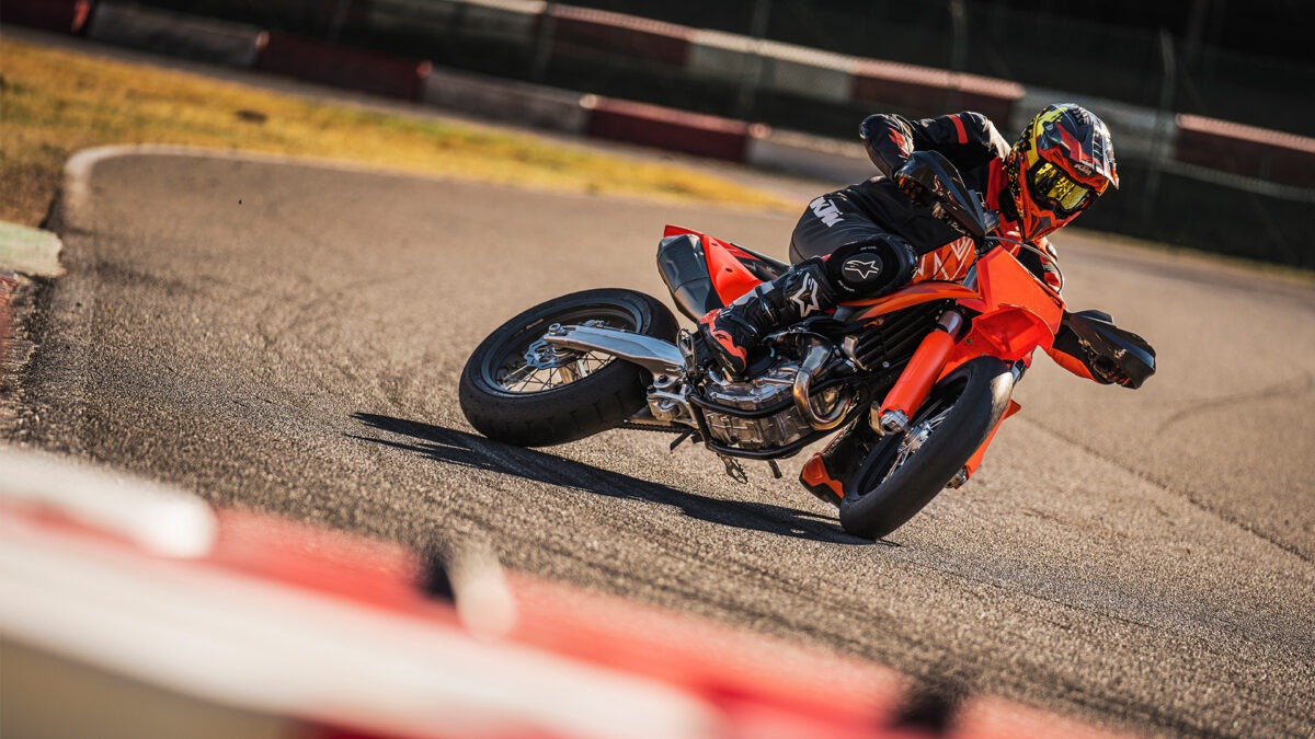 Why KTM’s 450 SMR Warranty Matters Beyond Supermoto