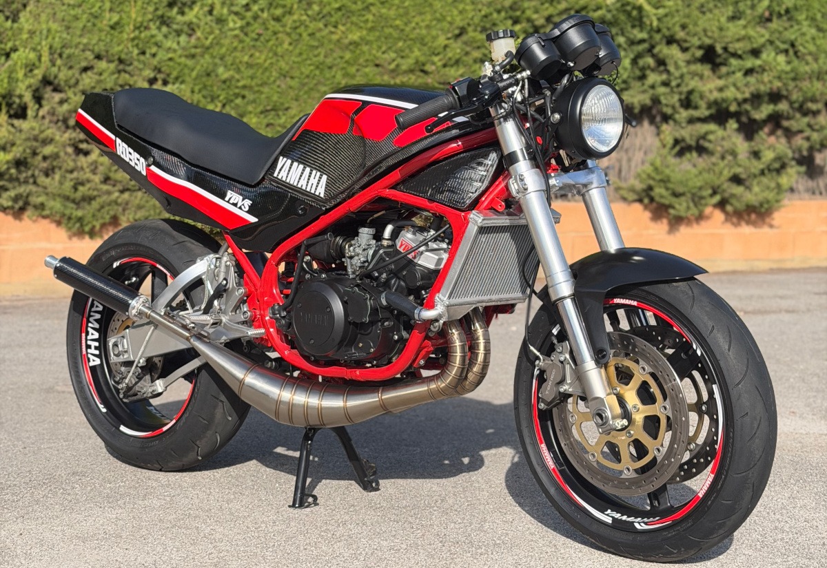 Inside Brothers Garage’s 1990 Yamaha RD350 YPVS Restomod Build